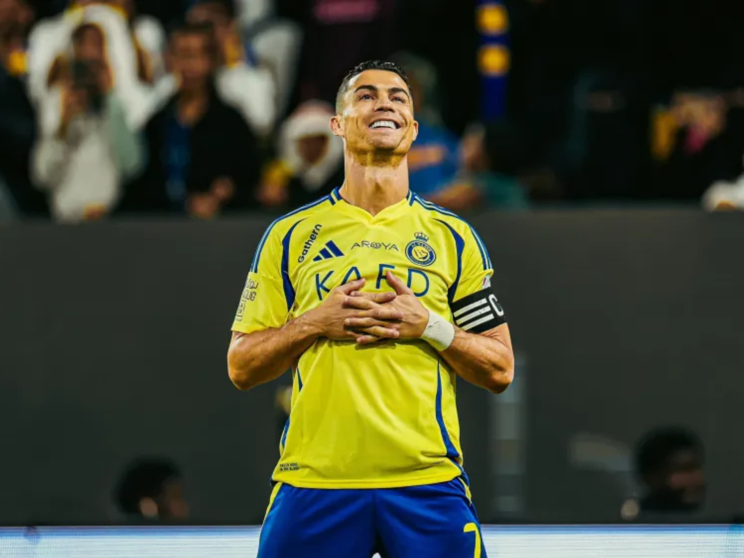 CR7 chegou aos 985 gols na carreira em grande estilo - Foto: Divulgação/@AlNassrFC