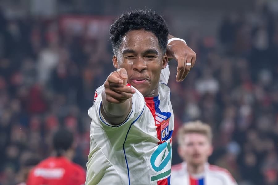Endrick marcou logo em seu priemiro jogo pelo Lyon - Divulgação/Lyon