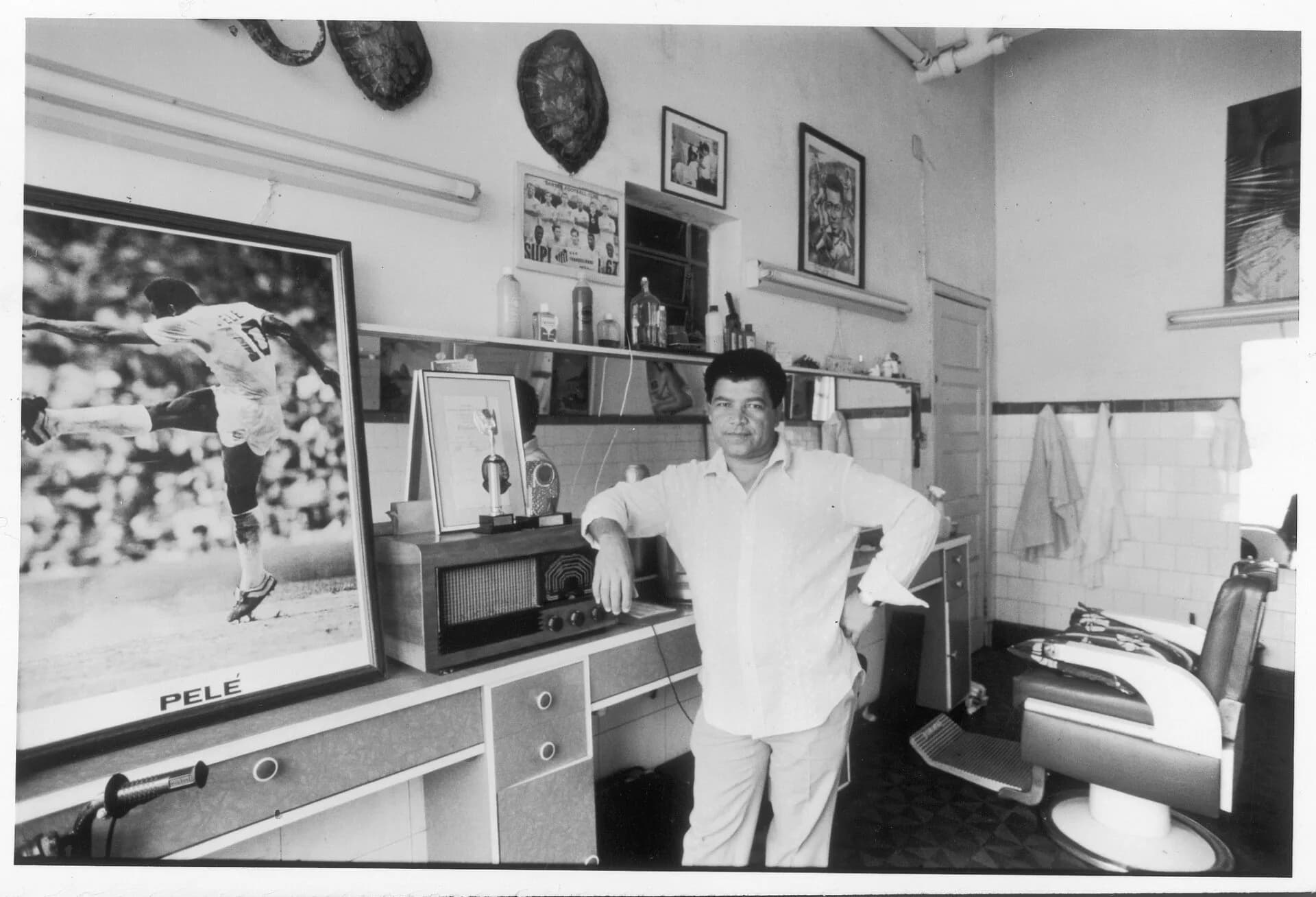 Morre Didi, lendário barbeiro de Pelé por mais de 60 anos