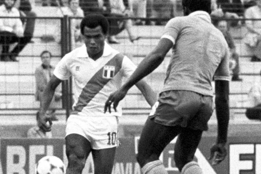 100 Maiores de PLACAR: Cubillas, o Pelé peruano, é o 96º