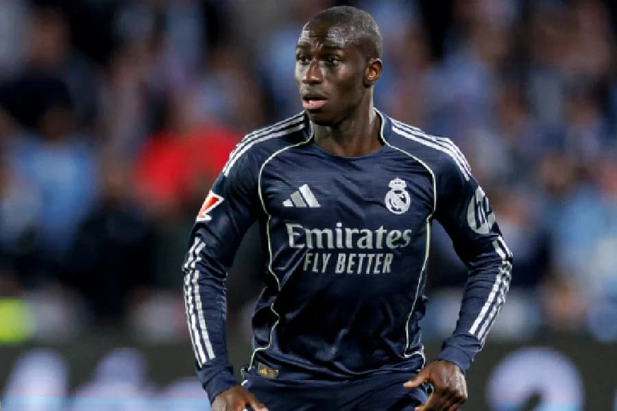 Ferland Mendy sofre nova lesão e desfalca o Real Madrid