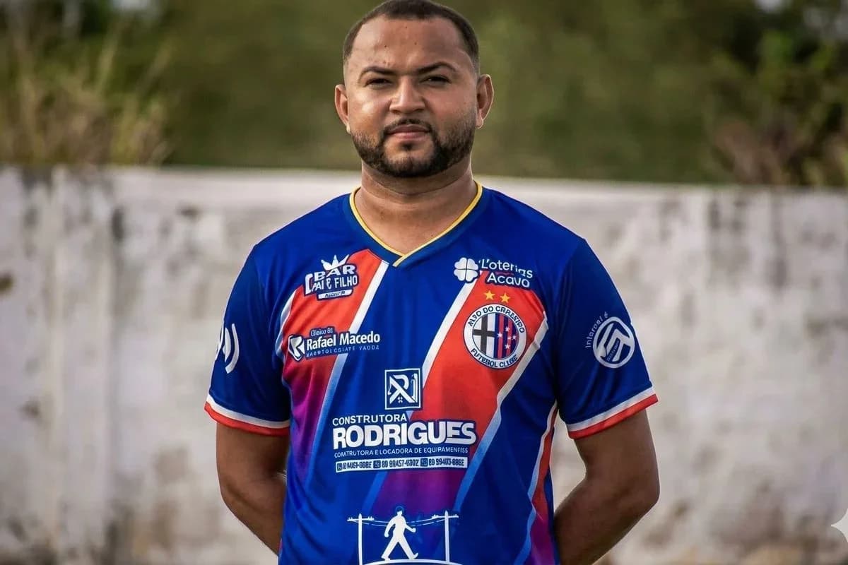 Jogador de futebol morre em acidente de moto no Piauí