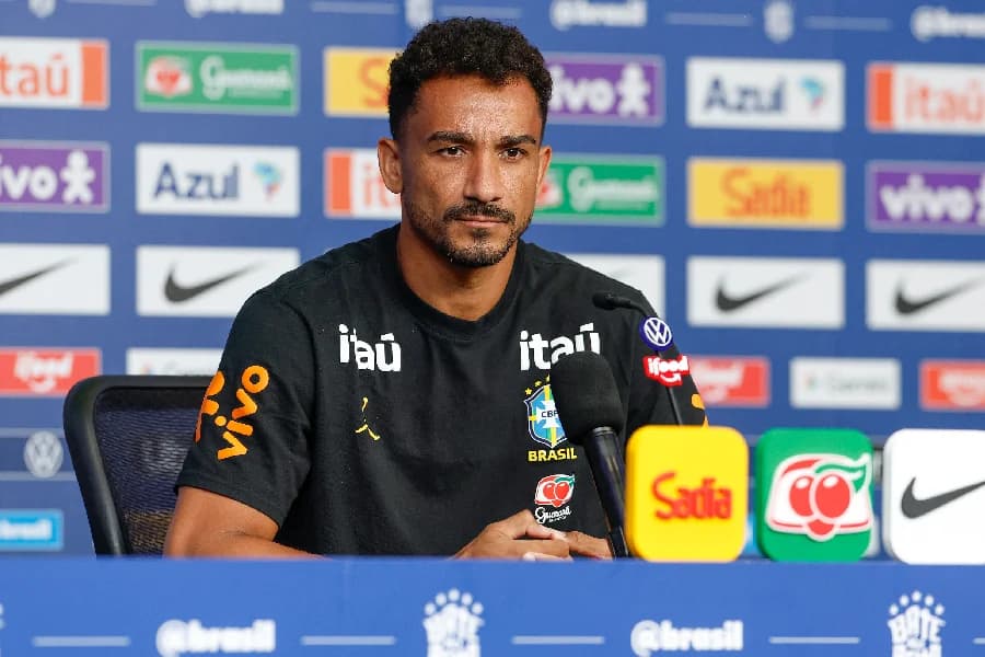 Danilo rasga elogios a Endrick: ‘É uma joia rara no futebol brasileiro’
