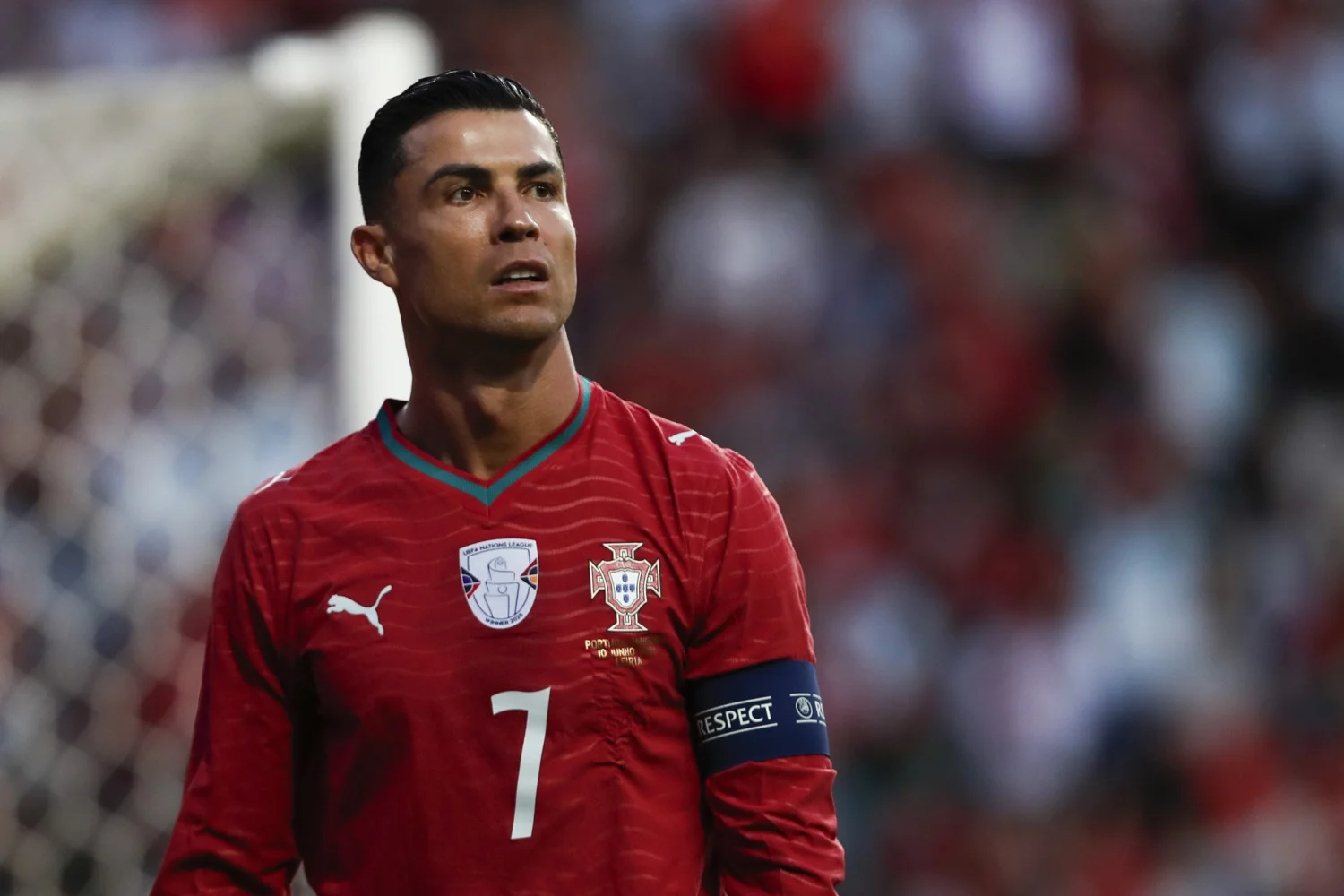 Cristiano Ronaldo perde gols, mas nunca a paixão dos portugueses
