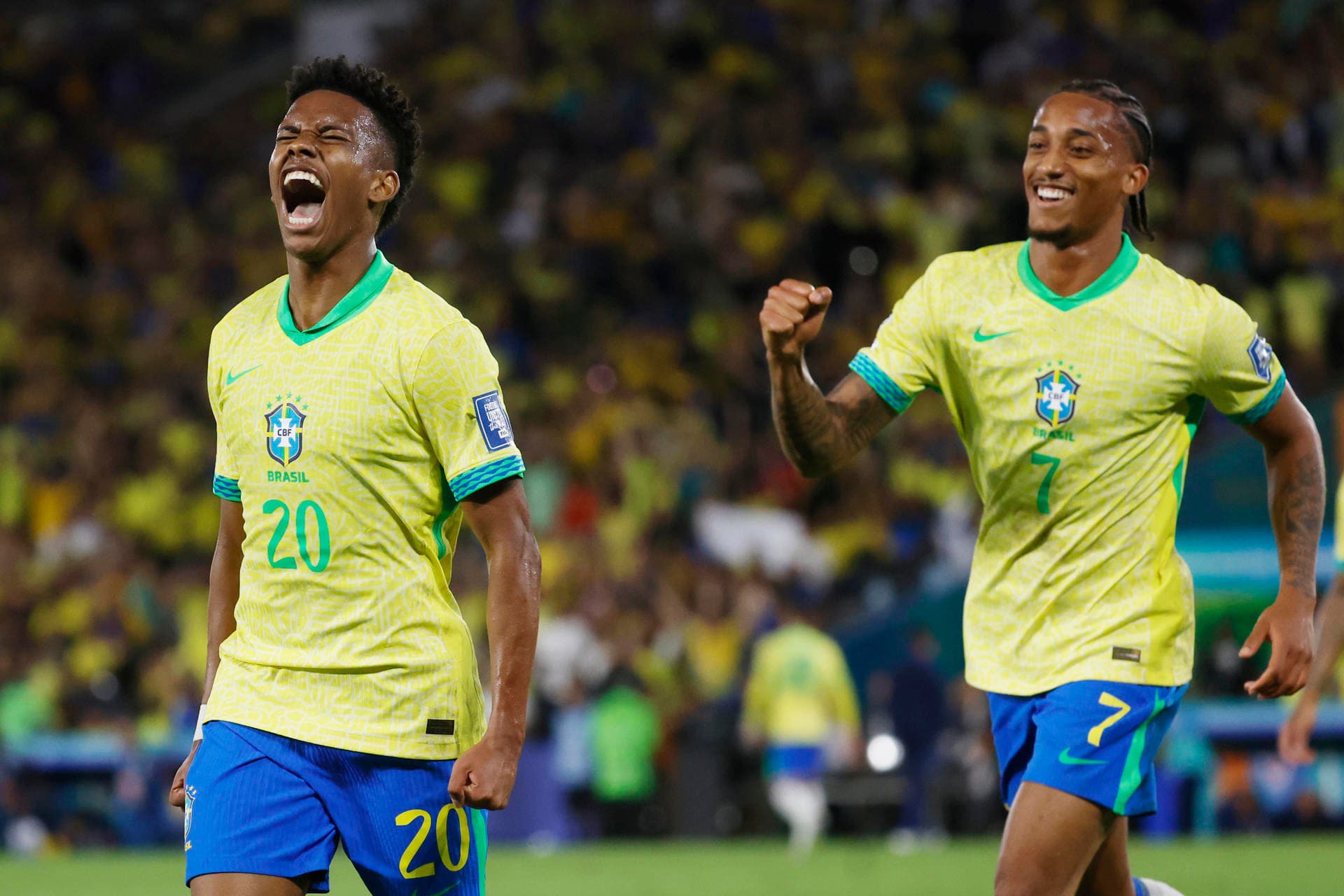 Estêvão marcou o primeiro gol da seleção contra o Chile - EFE/ Antonio Lacerda