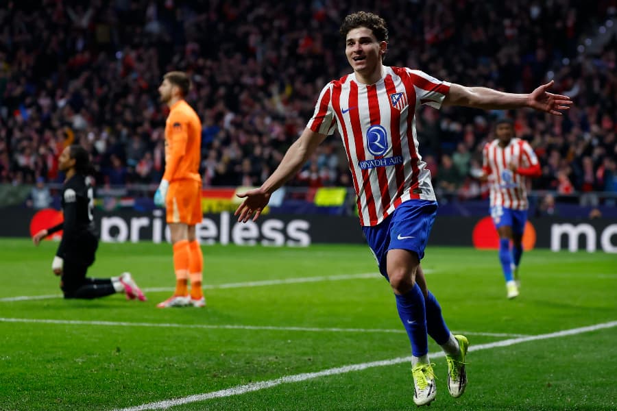 Julián Álvarez, atacante do Atlético de Madrid - Kiko Huesca/EFE