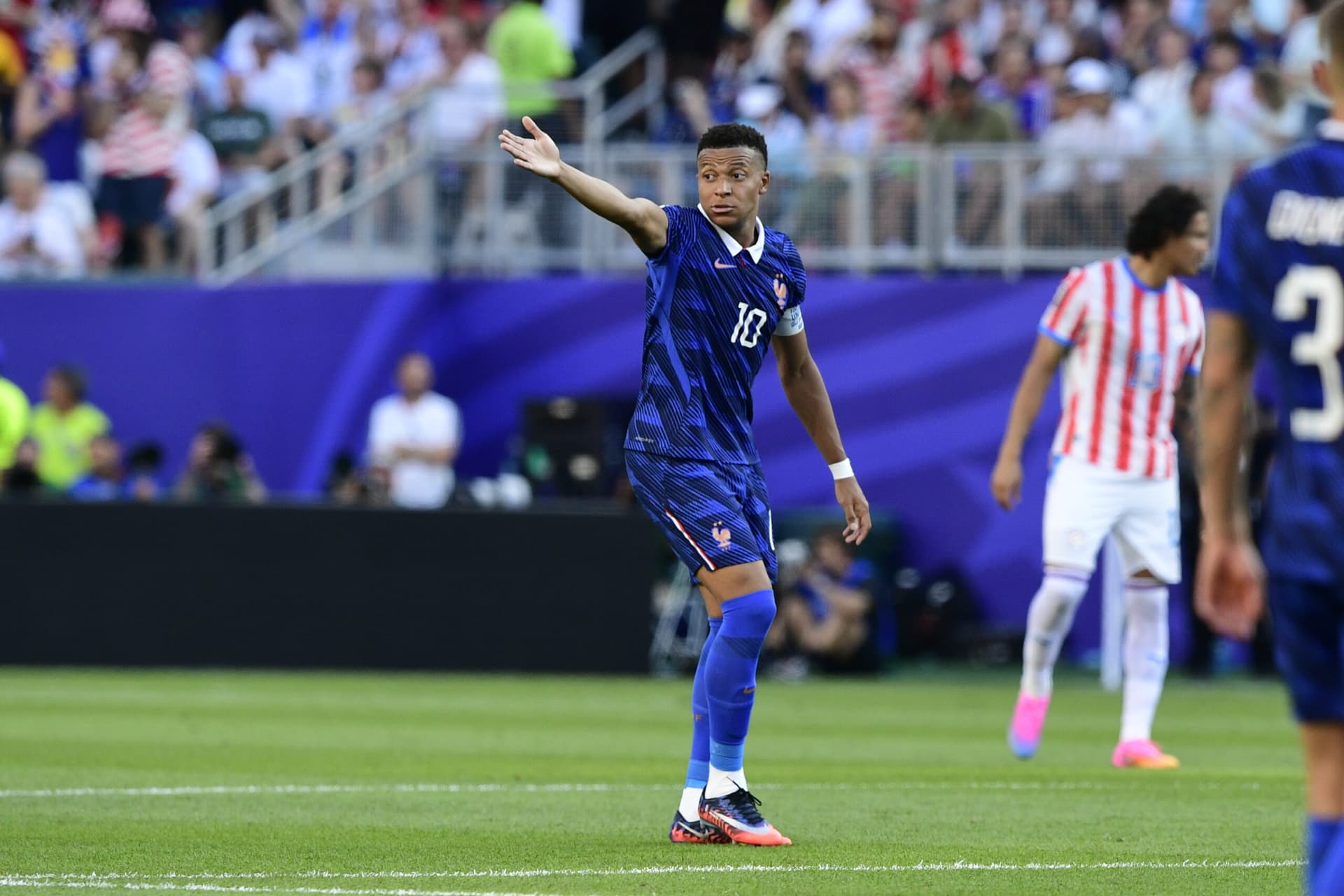 França x Paraguai pelas oitavas de final da Copa do Mundo na Filadélfia (Alexandre Battibugli/PLACAR)