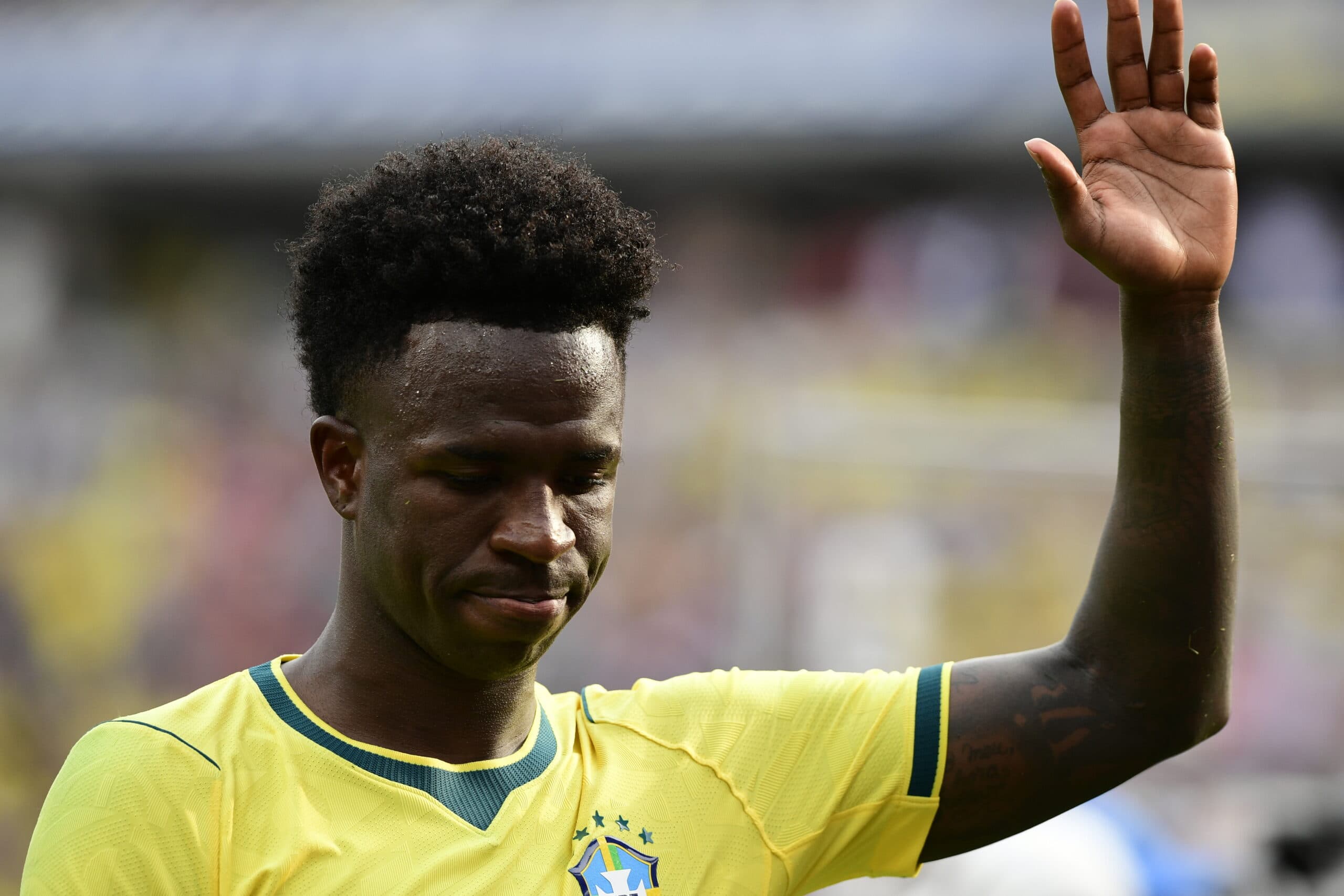 Vinicius Jr. lamenta eliminação do Brasil diante da Noruega (Alexandre Battibugli/PLACAR)