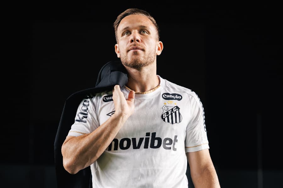Arthur é o novo reforço do Santos - Reprodução/@SantosFC
