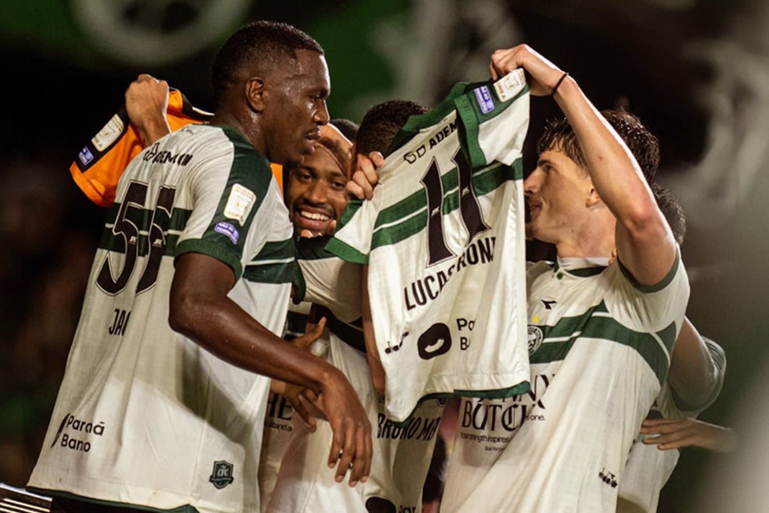 Coritiba bateu a Chapecoense, pela 22ª rodada do Brasileirão 2026