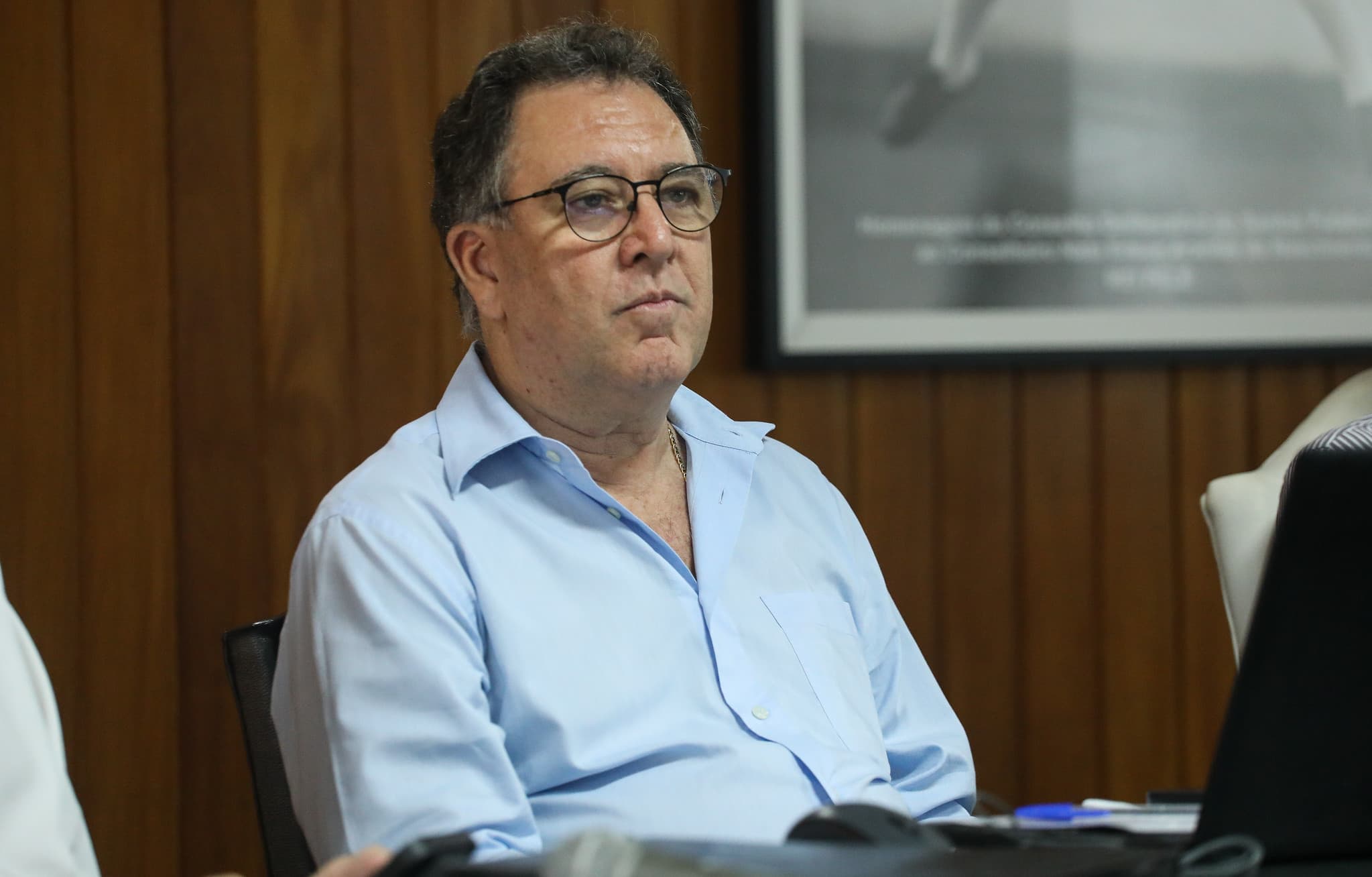 Sem dinheiro, Santos fica de ‘chapéu na mão’ para quitar dívidas