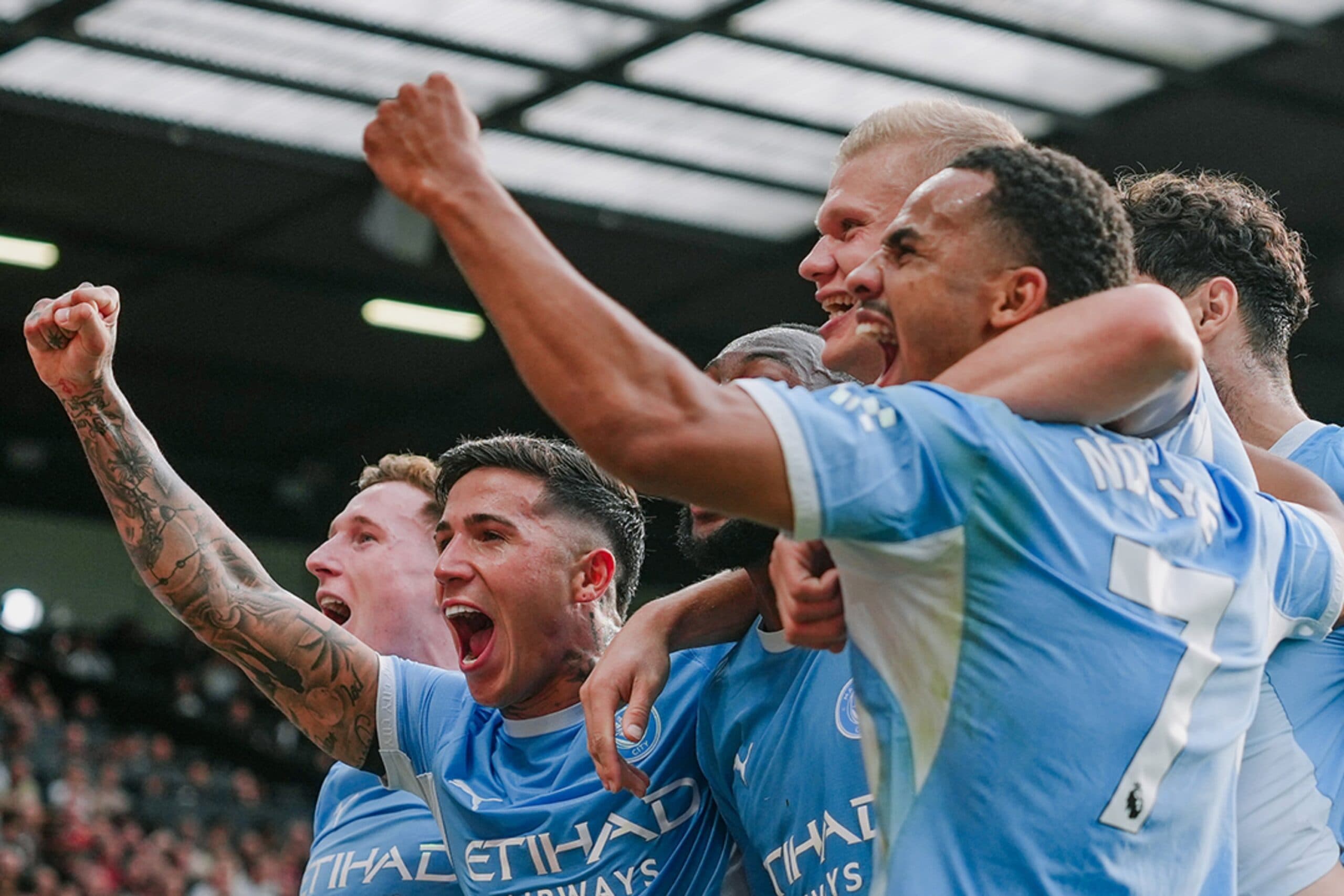 City bateu o United, em pleno Old Trafford