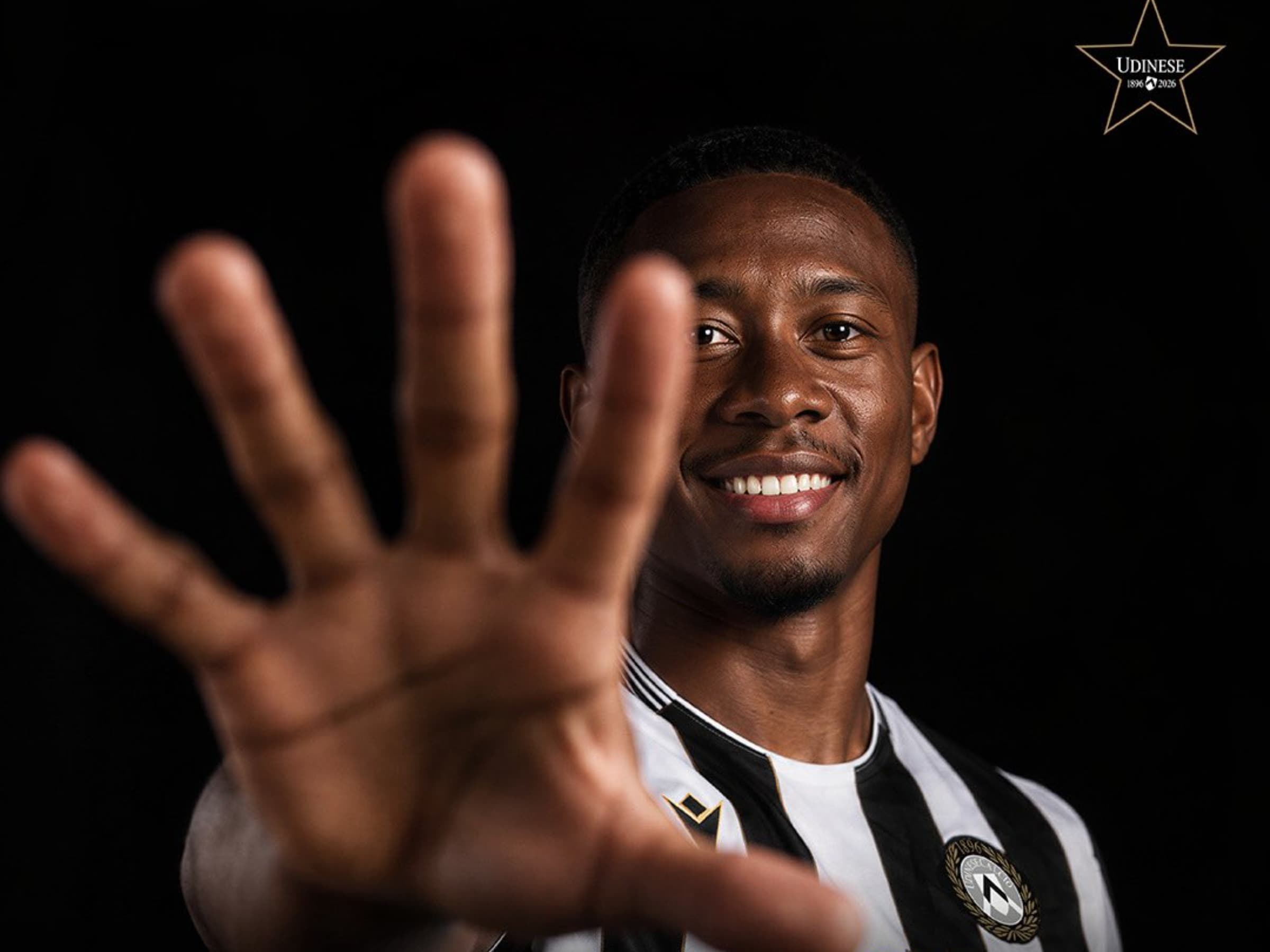 David Alaba é o novo reforço da Udinese - Divulgação / Udinese