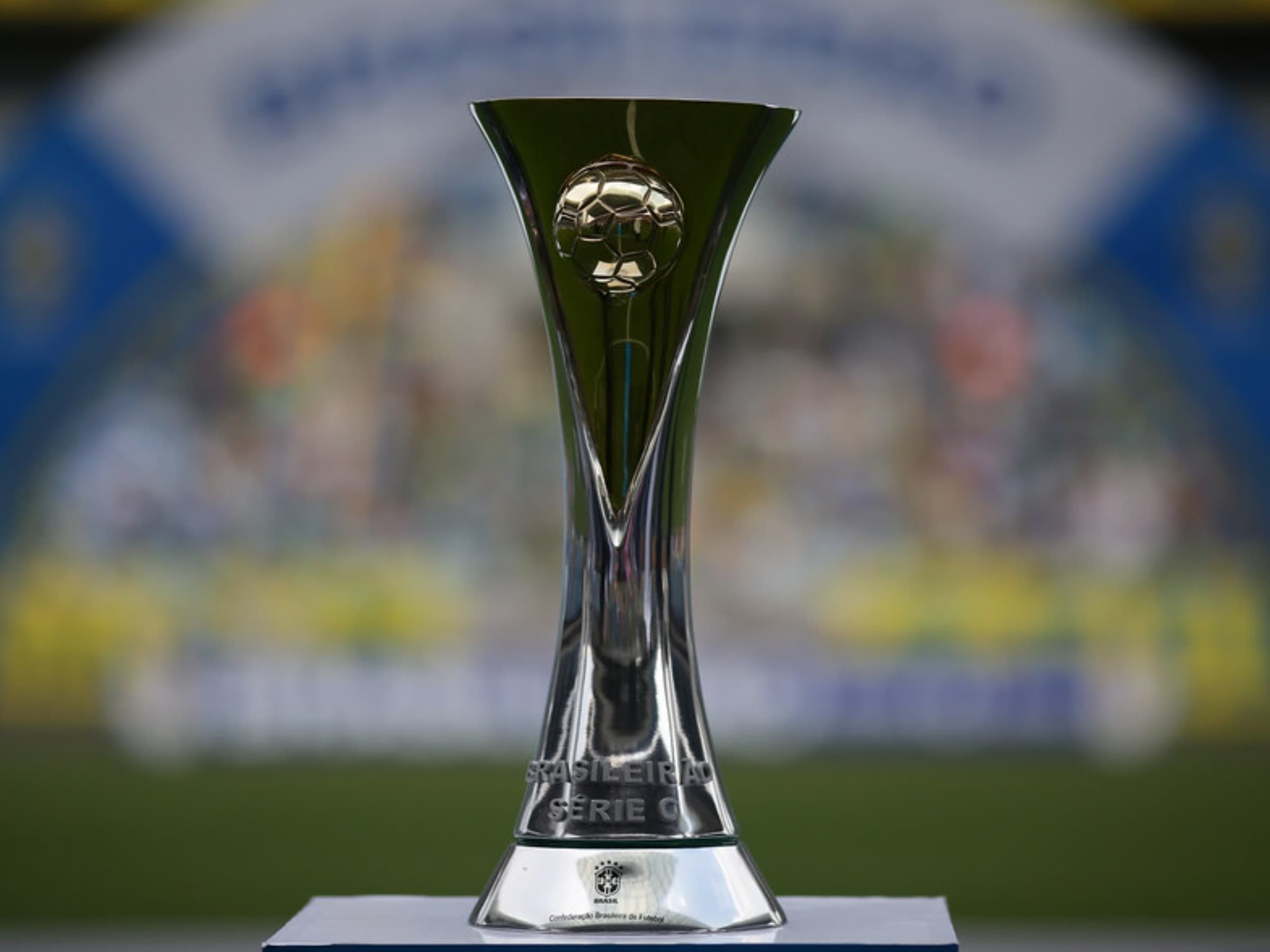 Troféu da Série C do Brasileirão; título será definido em outubro - Lucas Figueiredo/CBF
