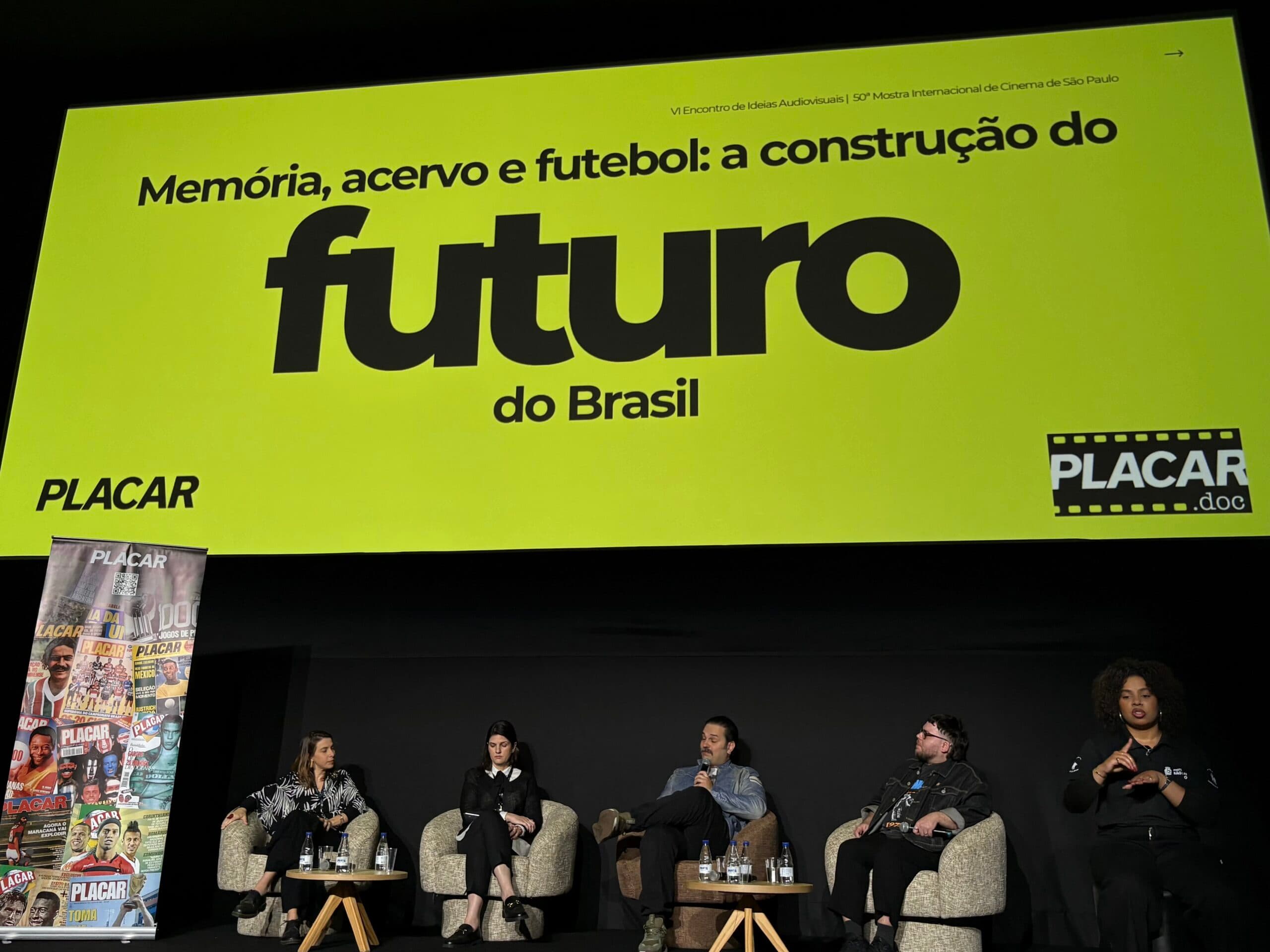 Mesa comandada por PLACAR em Mostra Internacional de Cinema - Guilherme Azevedo / PLACAR