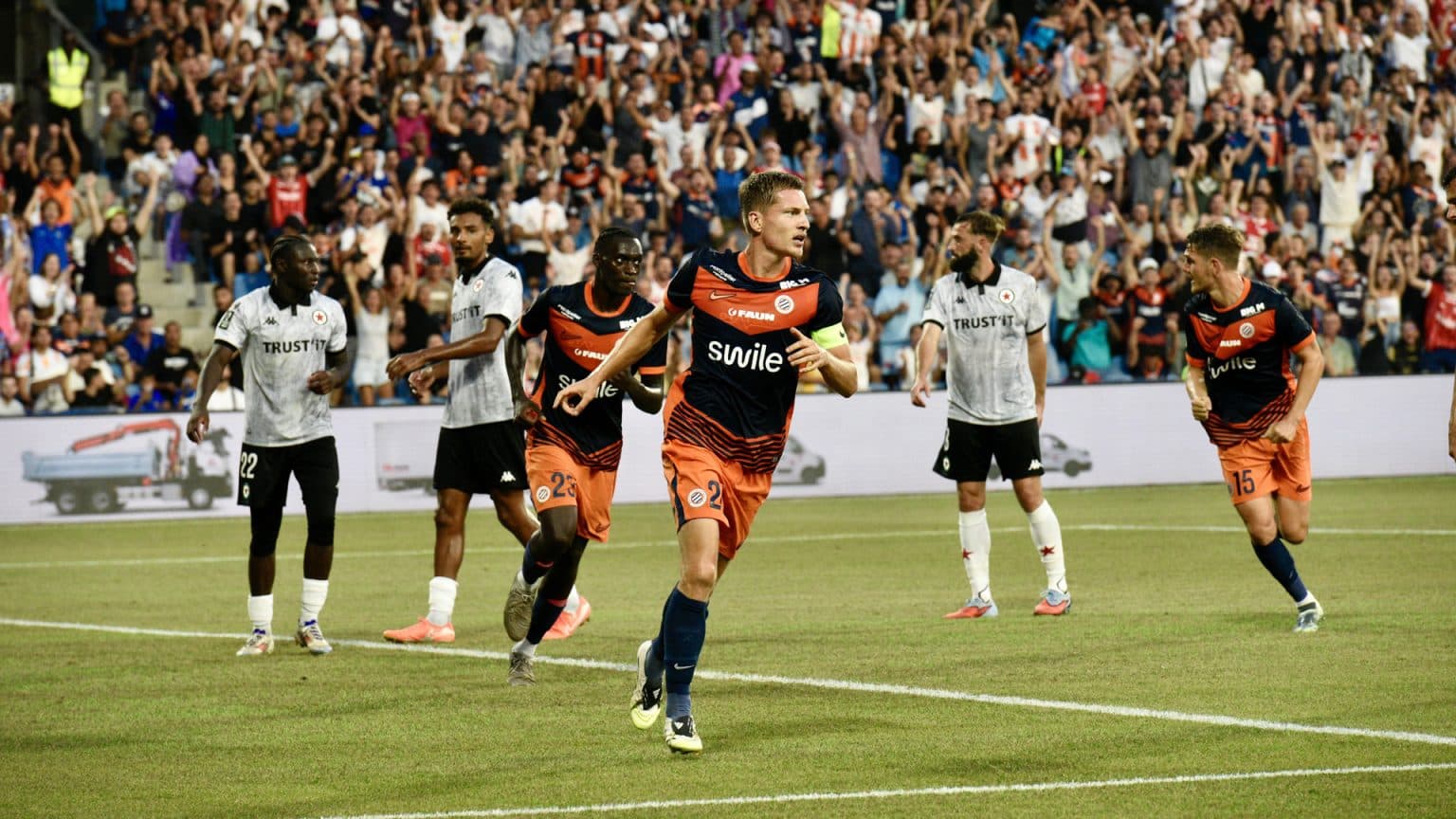 Partida entre Montpellier e Red Star - Foto: MHSC