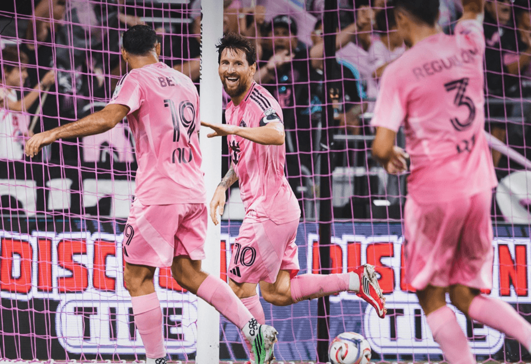 Messi comemora gol pelo Inter Miami na MLS