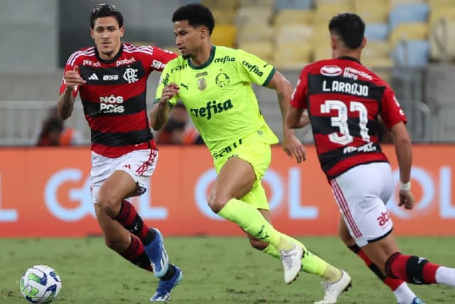 Líder, Palmeiras desafia freguesia contra Flamengo no Maracanã